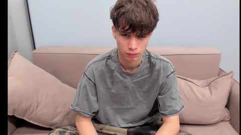 Snapshot of your_shy_guy chatting on 10/12/25, 02:43 your_shy_guy online show from 10/12/25, 02:43