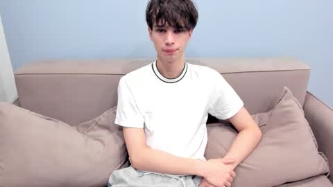 your_shy_guy online show from 02/04/26, 09:09