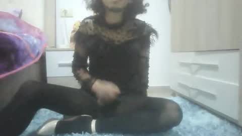 your_sissy_slut24 online show from 04/01/26, 08:37
