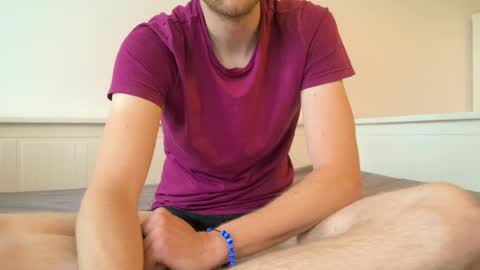 Snapshot of your_slave_boi chatting on 07/05/26, 04:25 your_slave_boi online show from 07/05/26, 04:25