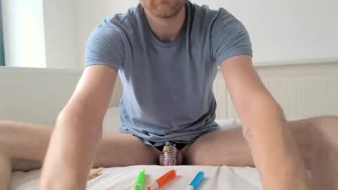 Snapshot of your_slave_boi chatting on 08/01/26, 12:59 your_slave_boi online show from 08/01/26, 12:59