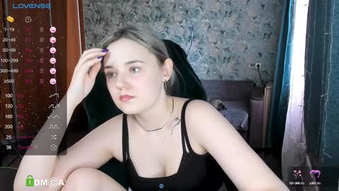 Molly online show from 02/06/25, 07:24