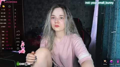 Molly online show from 10/01/25, 02:06