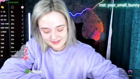 Molly online show from 05/17/26, 02:09