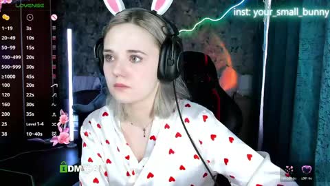 Molly online show from 05/30/26, 02:41