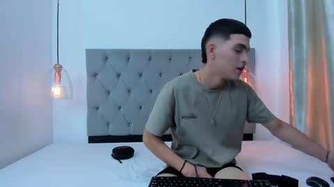 Angel online show from 03/17/26, 01:14