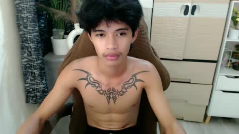 Snapshot of yourasian_eric chatting on 02/28/26, 05:03 yourasian_eric online show from 02/28/26, 05:03