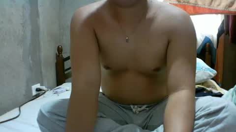 yourasian_lover29 online show from 04/09/26, 02:11