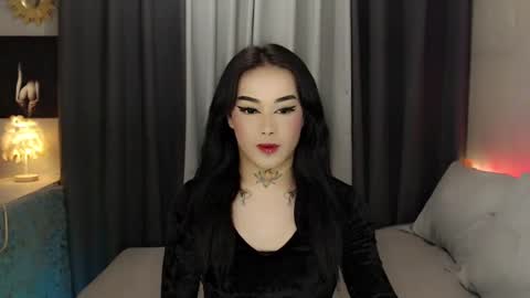 kim online show from 01/20/25, 07:14