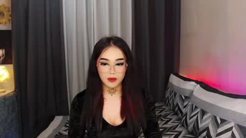 kim online show from 02/21/25, 06:48