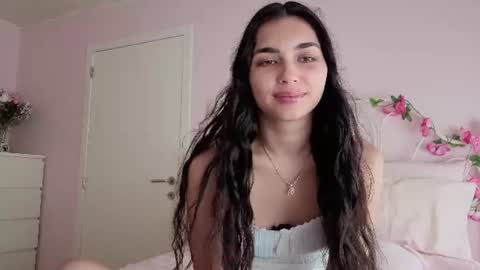 yourbella37 online show from 06/28/26, 04:35