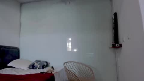 Snapshot of yourbonie chatting on 09/17/25, 04:52 insta yourboniee online show from 09/17/25, 04:52