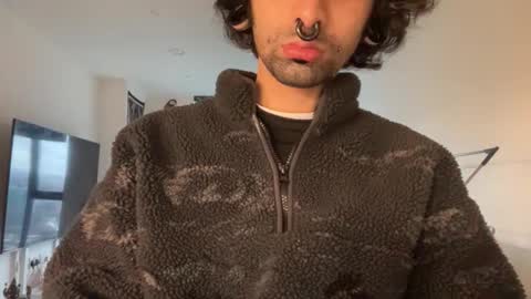 yourboo25 online show from 02/24/26, 07:39