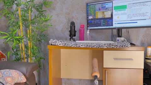 Anna online show from 01/27/25, 07:03