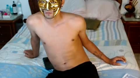 Snapshot of yourcouplehot chatting on 11/09/25, 07:50 yourcouplehot online show from 11/09/25, 07:50