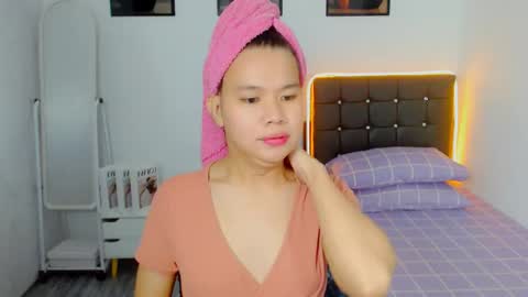 yourcuteprincess_ online show from 06/04/26, 12:55