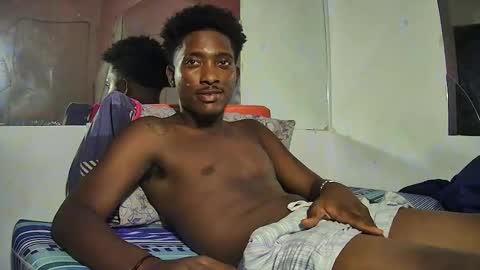 Yourdaddy2005 online show from 03/27/26, 10:15