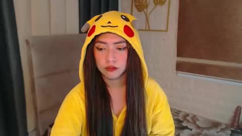 Snapshot of yourdevilsweettsx chatting on 01/11/25, 09:57 JEN online show from 01/11/25, 09:57