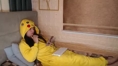 JEN  online show from 01/17/25, 10:44