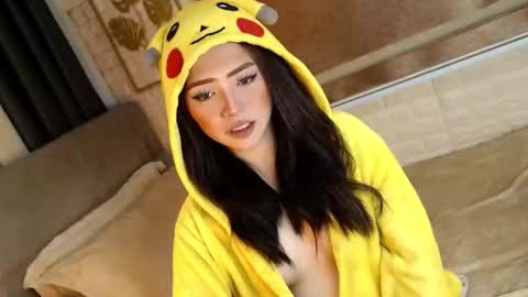 JEN  online show from 10/25/25, 11:29