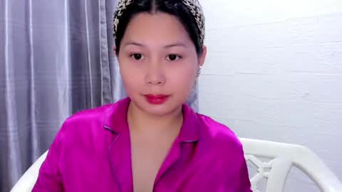 3hi im  Angel glad to see you  3 online show from 04/11/26, 07:45