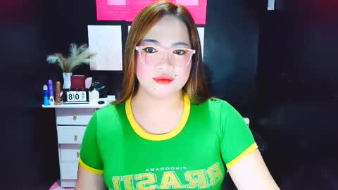 yourdirtygirl_lyla online show from 01/09/26, 02:25