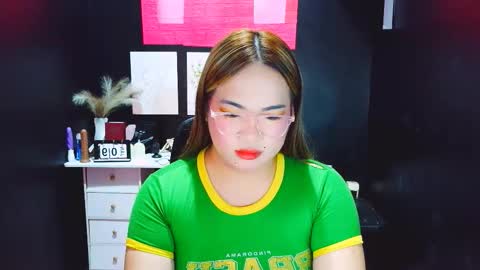 yourdirtygirl_lyla online show from 01/10/26, 03:08