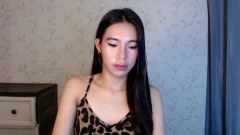 GWENI online show from 07/26/26, 06:15