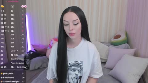 Mary online show from 12/20/24, 11:10