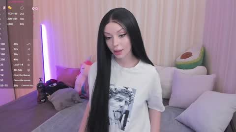 Snapshot of youreyesgazm chatting on 01/27/25, 07:45 Mary online show from 01/27/25, 07:45