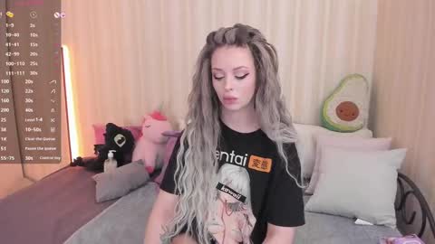 Mary online show from 02/10/25, 08:20