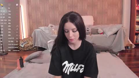 Snapshot of youreyesgazm chatting on 11/09/25, 08:45 Mary online show from 11/09/25, 08:45