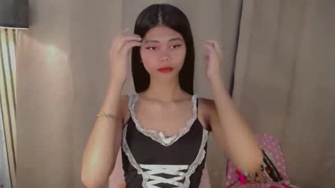 Vivian online show from 04/13/26, 10:15