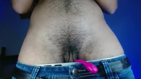 Snapshot of yourfavorite_bigclit chatting on 01/16/26, 05:17 yourfavorite_bigclit online show from 01/16/26, 05:17