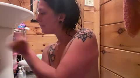 yourfavoritemilf69 online show from 07/04/26, 08:04