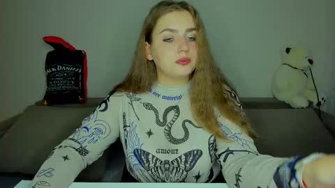 yourgem__ online show from 09/11/25, 08:20