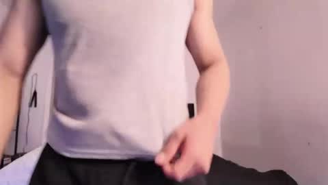 Snapshot of yourguuy21 chatting on 02/02/26, 02:10 yourguuy21 online show from 02/02/26, 02:10