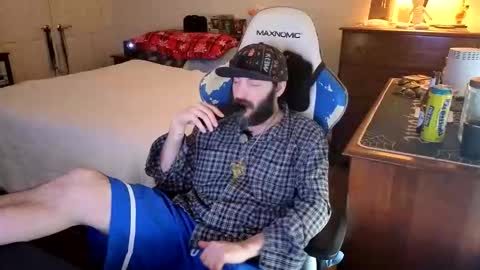 Sh online show from 05/01/26, 01:16