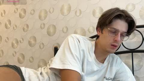 Snapshot of yourhotchristian chatting on 12/13/24, 08:51 Chris online show from 12/13/24, 08:51