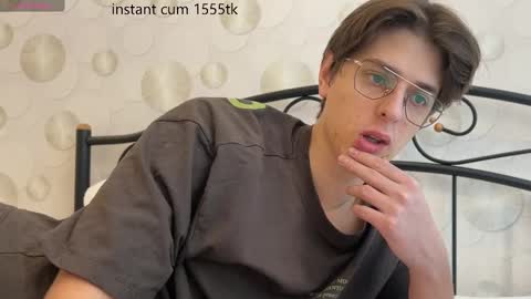 Snapshot of yourhotchristian chatting on 02/16/25, 07:15 Chris online show from 02/16/25, 07:15