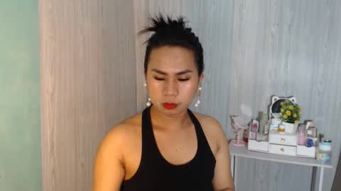 Mauie  online show from 02/01/26, 10:41