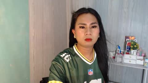 Mauie  online show from 04/01/26, 07:22