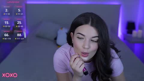 L O L A online show from 09/11/25, 07:03