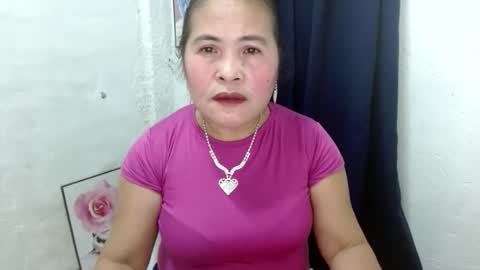 Snapshot of yourlove_regine chatting on 09/26/25, 01:09 Regine online show from 09/26/25, 01:09