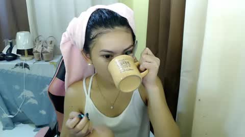 your lovely Dina online show from 02/09/25, 02:17