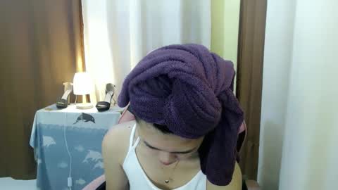 your lovely Dina online show from 10/01/25, 02:06