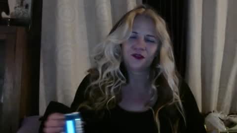 yourmomma999 online show from 01/26/25, 01:41