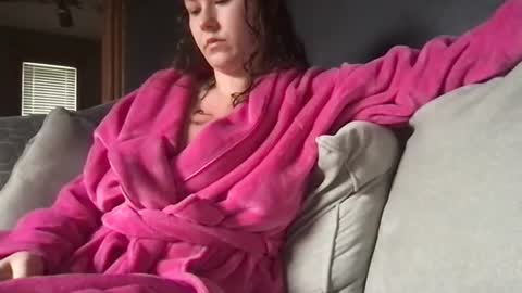 yournewbigmama online show from 02/28/25, 02:20