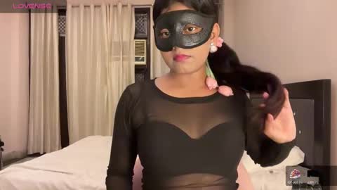 Snapshot of yournewkink12 chatting on 10/04/25, 03:32 YourNewKink online show from 10/04/25, 03:32