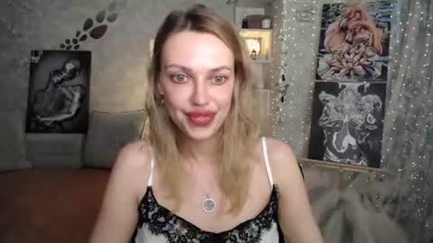 Nicky online show from 06/11/26, 12:32